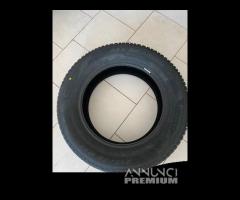 2156517 Gomme 4S Nuove