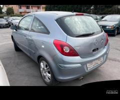 Ricambi usati per Opel Corsa 1.2 16v 2009 B2V