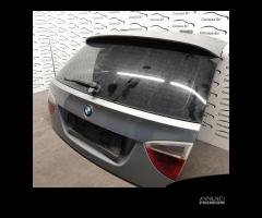 COFANO POSTERIORE BMW SERIE 3 E90/E91SW