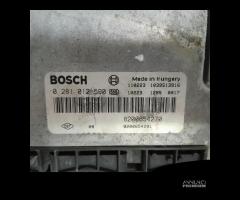 CENTRALINA MOTORE BOSCH OPEL MOVANO 2.5 CDTI *0281