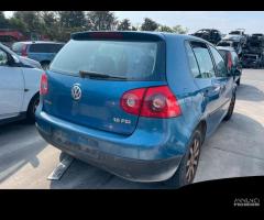 Ricambi per Volkswagen Golf 1.6 benz 2004 BAG