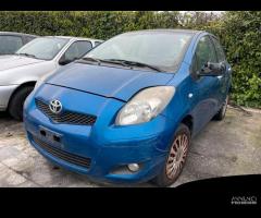 Ricambi usati per Toyota Yaris 1.0 b. 2011 1KRFE