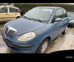 Ricambi usati per Lancia Ypsilon 1.2 benz del 2004