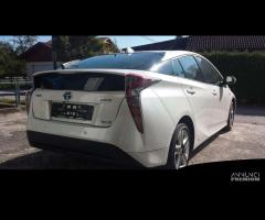 Ricambi usati per Toyota Prius 2017 - 1