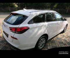 Ricambi usati per Hyundai i30 SW 2021 - 3