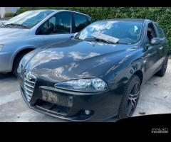 Ricambi usati per Alfa 147 1.9JTD del 2006