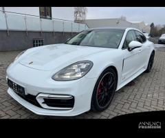 Ricambi usati per Porsche Panamera 2022