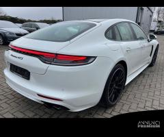 Ricambi usati per Porsche Panamera 2022