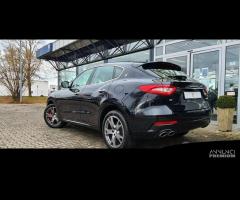 Ricambi usati per Maserati Levante 2019