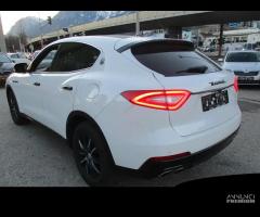 Ricambi usati per Maserati Levante 2016