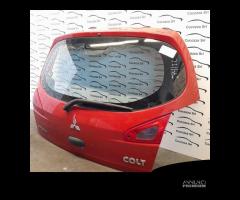 COFANO POSTERIORE MITSUBISHI COLT 7a Serie