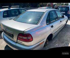 Ricambi usati per Volvo S40 1.8 benz anno 2000