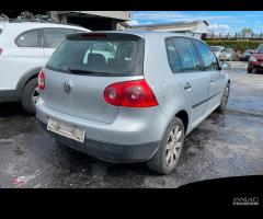 Ricambi per Volkswagen Golf 5 1.4 benz 2004 BCE