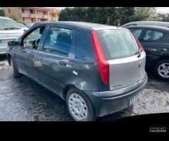 Ricambi usati per Fiat Punto 1.2 16v 01 188A5000