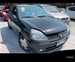 Ricambi usati per Renault Clio 1.2 B 2005 D7FG7