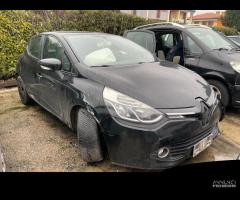 Ricambi usati per Renault Clio 1.2 benz 2013 D4FD7