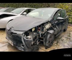 Ricambi usati per Renault Clio 1.2 benz 2013 D4FD7