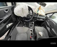 Ricambi usati per Renault Clio 1.2 benz 2013 D4FD7