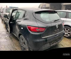 Ricambi usati per Renault Clio 1.2 benz 2013 D4FD7 - 4