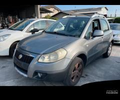 Ricambi per Fiat Sedici 1.6 benz 4X4 2006