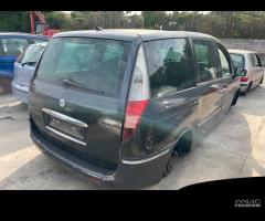 Ricambi usati per Lancia Phedra 2.2 MJT del 2008