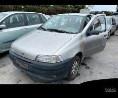 Ricambi per Fiat Punto 75 ELX del 1996 176B8000