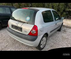 Ricambi usati per Renault Clio 1.2 16v 03 D7FG7