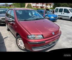 Ricambi usati per Fiat Punto 1.2 benz '00 188A4000