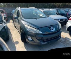 Ricambi per Peugeot 308 SW 1.6 HDi del 2010 9HX