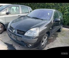 Ricambi usati per Renault Clio 1.2 16v 2005 D4FG7