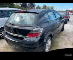 Ricambi usati per Opel Astra 1.4 16v 2007 Z14XEP