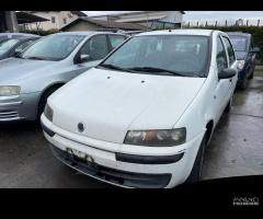 Ricambi per Fiat Punto 1.9 JTD del 2002 188A7000