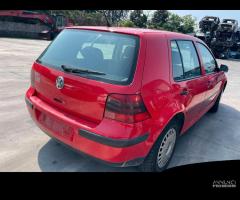 Ricambi per Volkswagen Golf  1.6 benz 1998  AHW