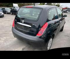 Ricambi usati per Lancia Ypsilon 1.2 b. 2005