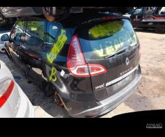 RICAMBI RENAULT SCENIC XMOD 2010