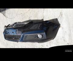 Paraurti anteriore OPEL ZAFIRA 2007