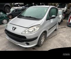 Ricambi usati per Peugeot 1007 1.4 HDI del 2006