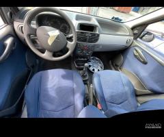 Ricambi usati per Fiat Punto 1.2 b 2002 188A4000