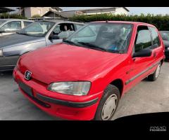 Ricambi usati Peugeot 106 1.1 benz 97 HDZ