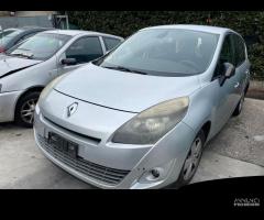 Ricambi per Renault Scenic X-Mod 1.9 dCi 2009