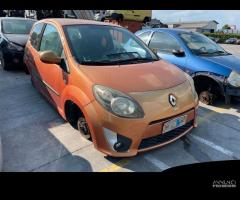 Ricambi usati per Twingo 1.2 benz del 2008