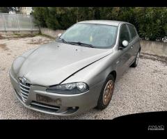 Ricambi usati per Alfa 147 1.6 TS  del 2006