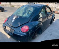 Ricambi usati per Volkswagen New Beetle 2.0 b '99