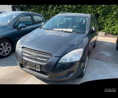 Ricambi usati per Kia Cee'd1.4 benz 2008 G4FA