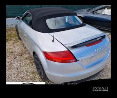 Audi Tt 8j roadstar 2.0 tfsi per ricambi (2a)