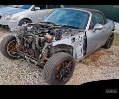 Mazda MX-5 MK3 SE 2009 per ricambi (2a)