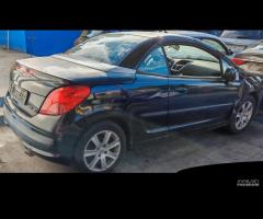 Peugeot 207 cc 1.6 16v per ricambi (2a)