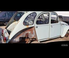 Citroen 2 cavalli 2CV epoca per ricambi (2a)