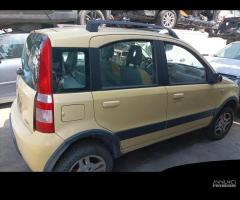 Fiat Panda 1.3 Multijet 4x4 2007 per ricambi (2a)