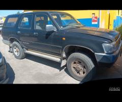 Toyota 4 runner 1994 per ricambi (2a)